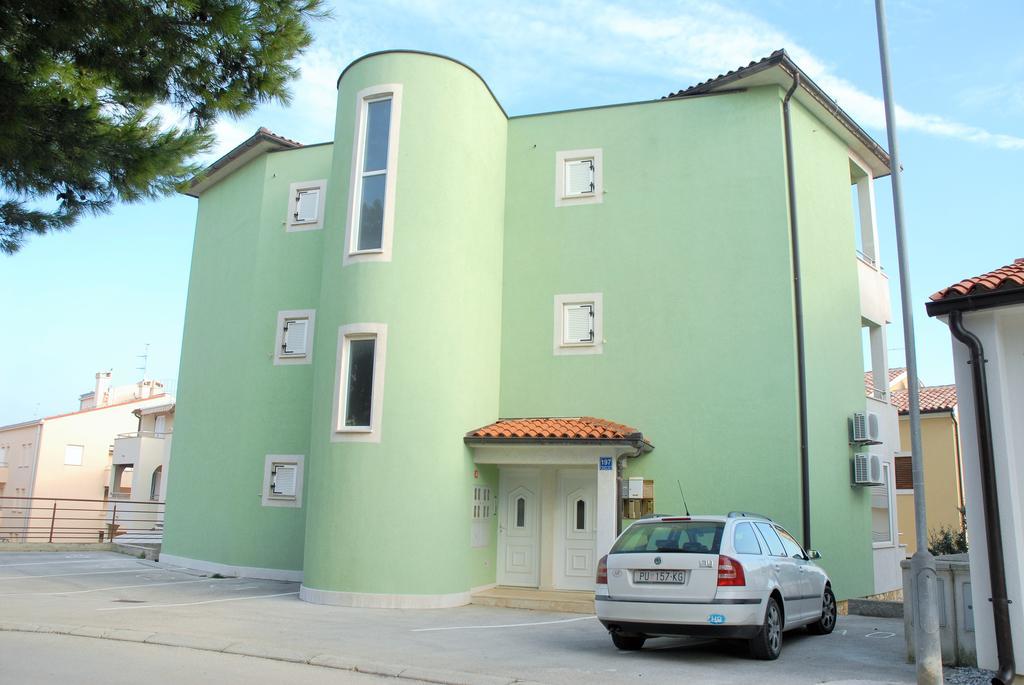 Apartments Green Village Premantura Extérieur photo