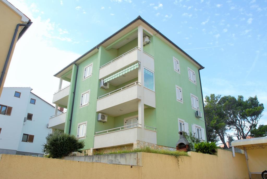 Apartments Green Village Premantura Extérieur photo