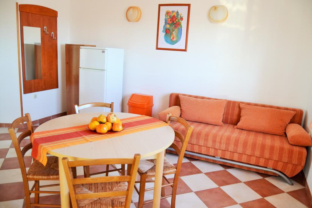 Apartments Green Village Premantura Chambre photo